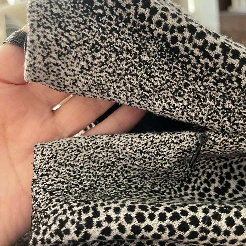 Nine West Snakeskin Print Sheath Crew Neck Dress Size 10 - Picture 6 of 7